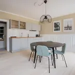 Amazing Luxury Apartment